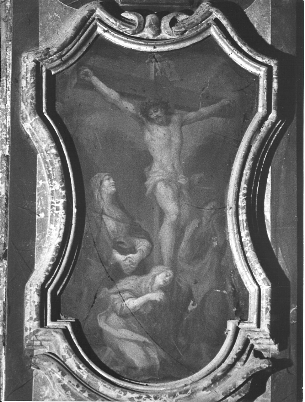 crocifissione di Cristo con la Madonna e Santa Maria Maddalena (dipinto, elemento d'insieme) - ambito lombardo (sec. XVIII)