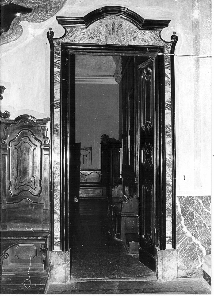 stipite di porta, serie - bottega lombarda (sec. XVIII)