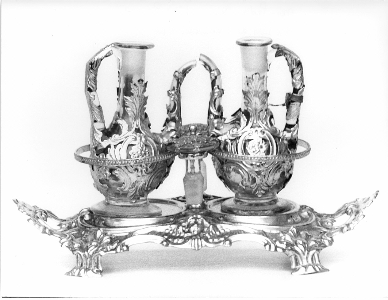 servizio di ampolline, opera isolata - bottega lombarda (sec. XX)