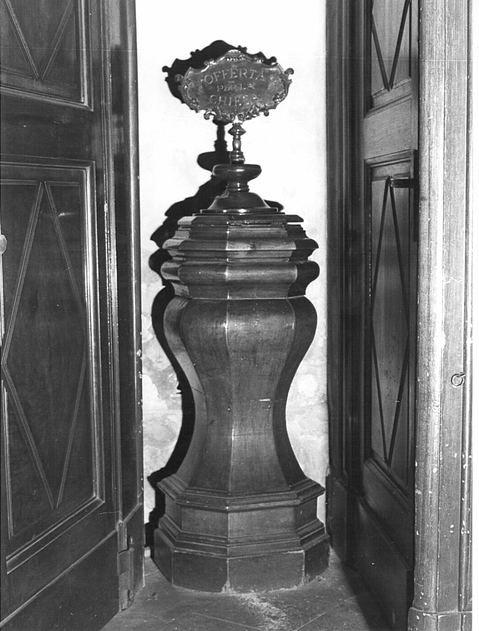 contenitore per elemosine, opera isolata - bottega lombarda (ultimo quarto sec. XIX)