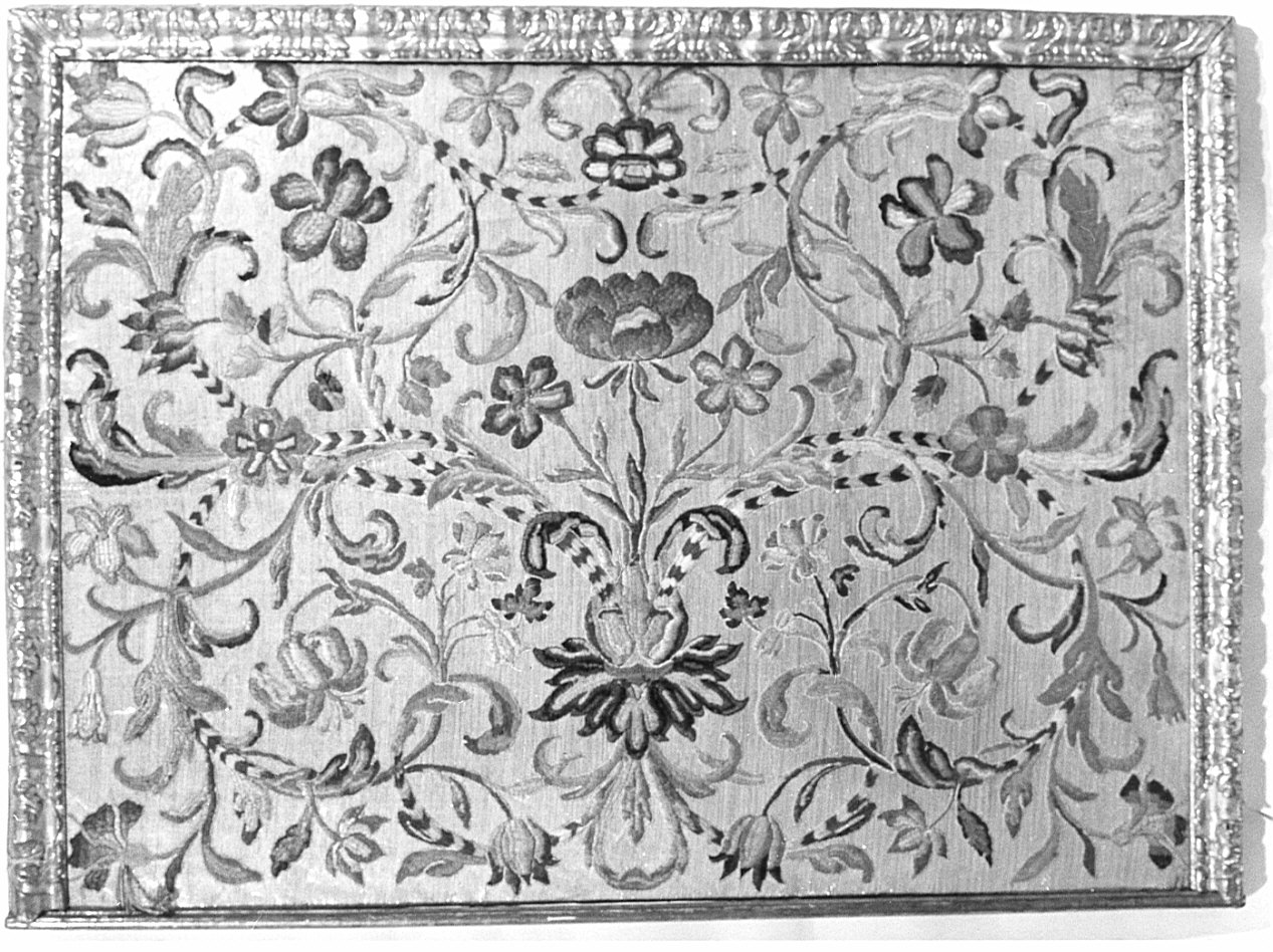 paliotto, opera isolata - manifattura lombarda (sec. XVII)