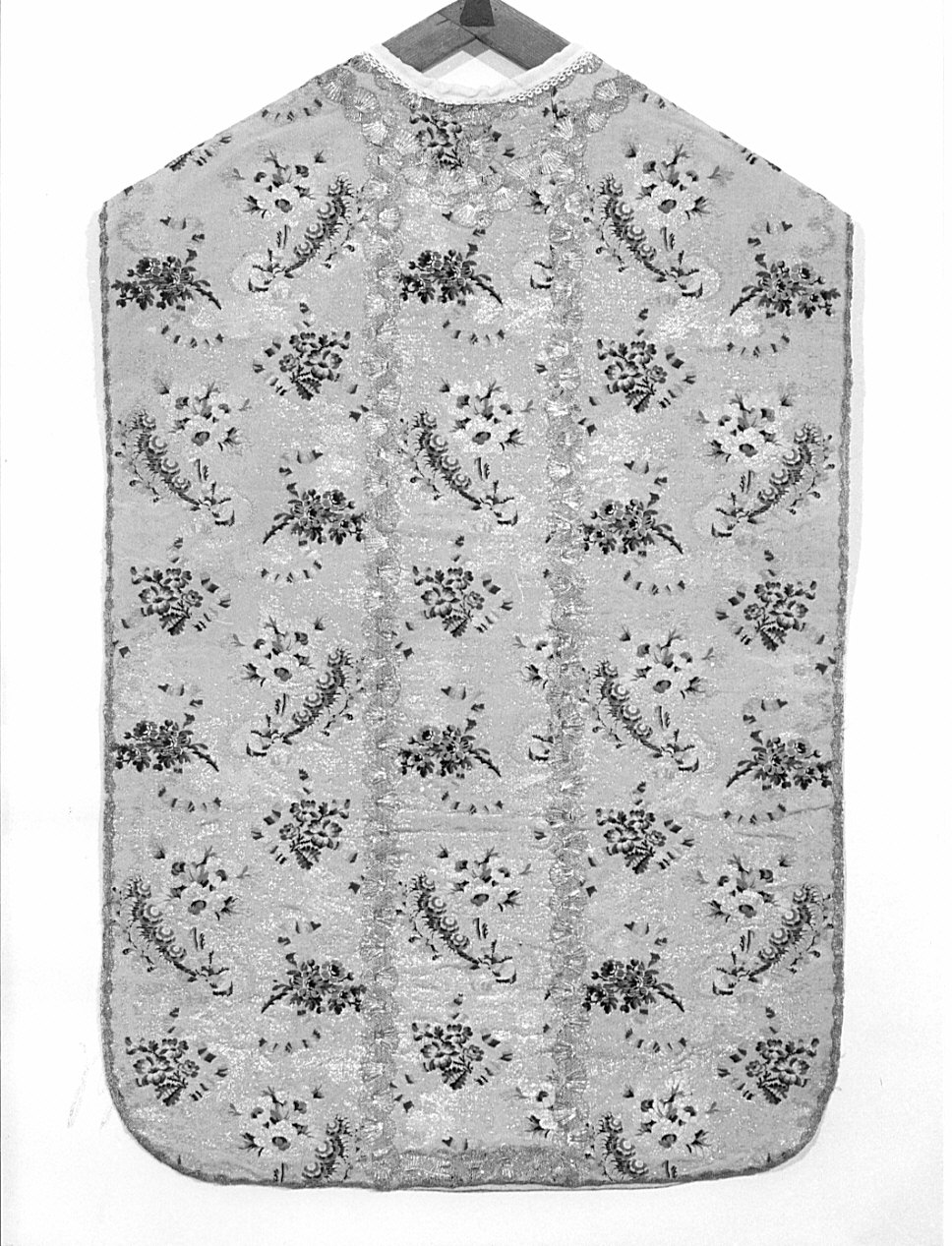 paramento liturgico, insieme - manifattura lombarda (sec. XVIII)