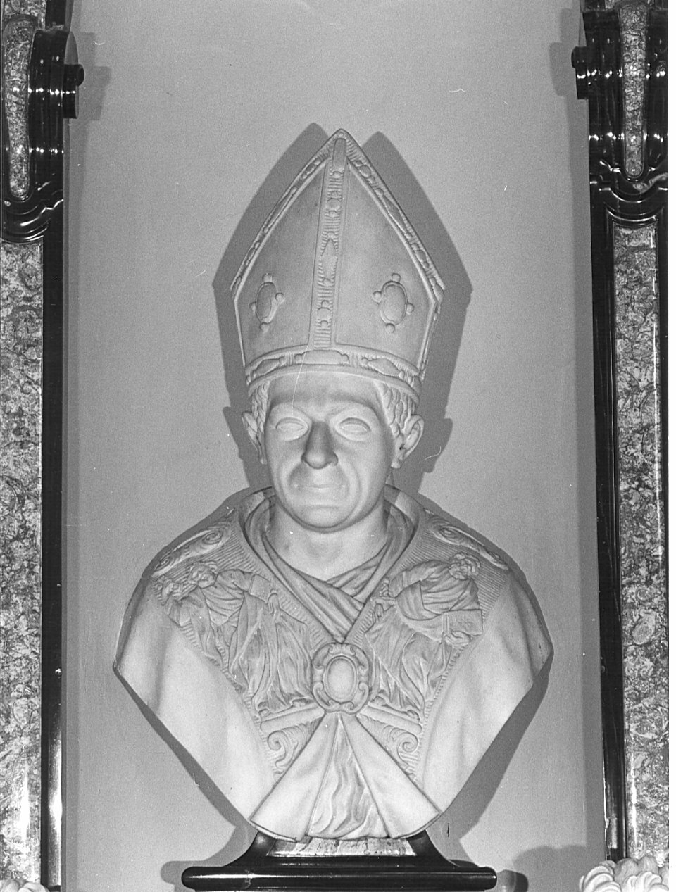 San Carlo Borromeo (busto, opera isolata) - bottega lombarda (metà sec. XIX)