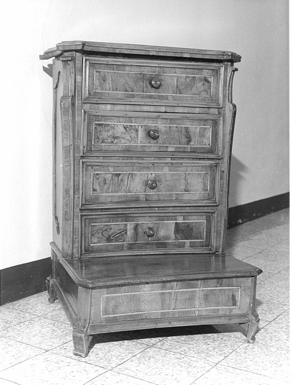 inginocchiatoio, opera isolata - bottega lombarda (sec. XIX)