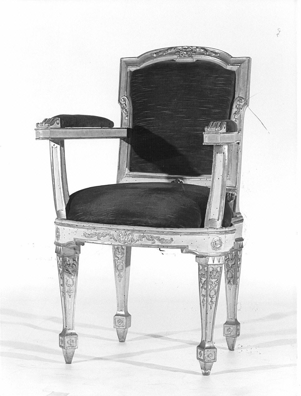 poltroncina, opera isolata - bottega lombarda (fine sec. XVIII)