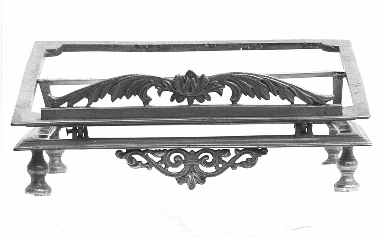 leggio, opera isolata - bottega lombarda (seconda metà sec. XIX)