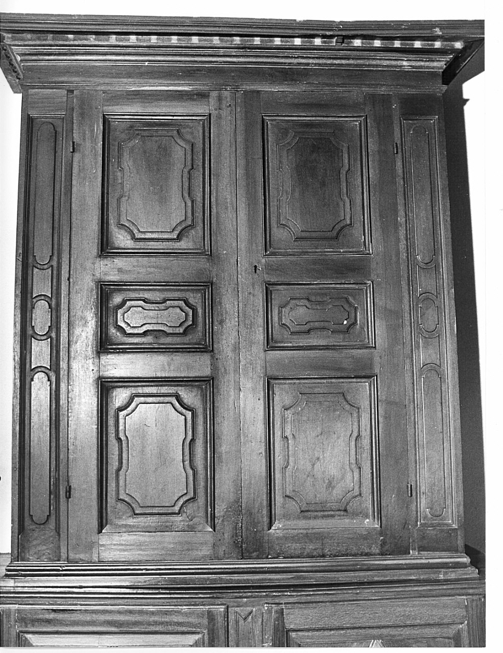 armadio da sacrestia, opera isolata - bottega lombarda (sec. XIX)