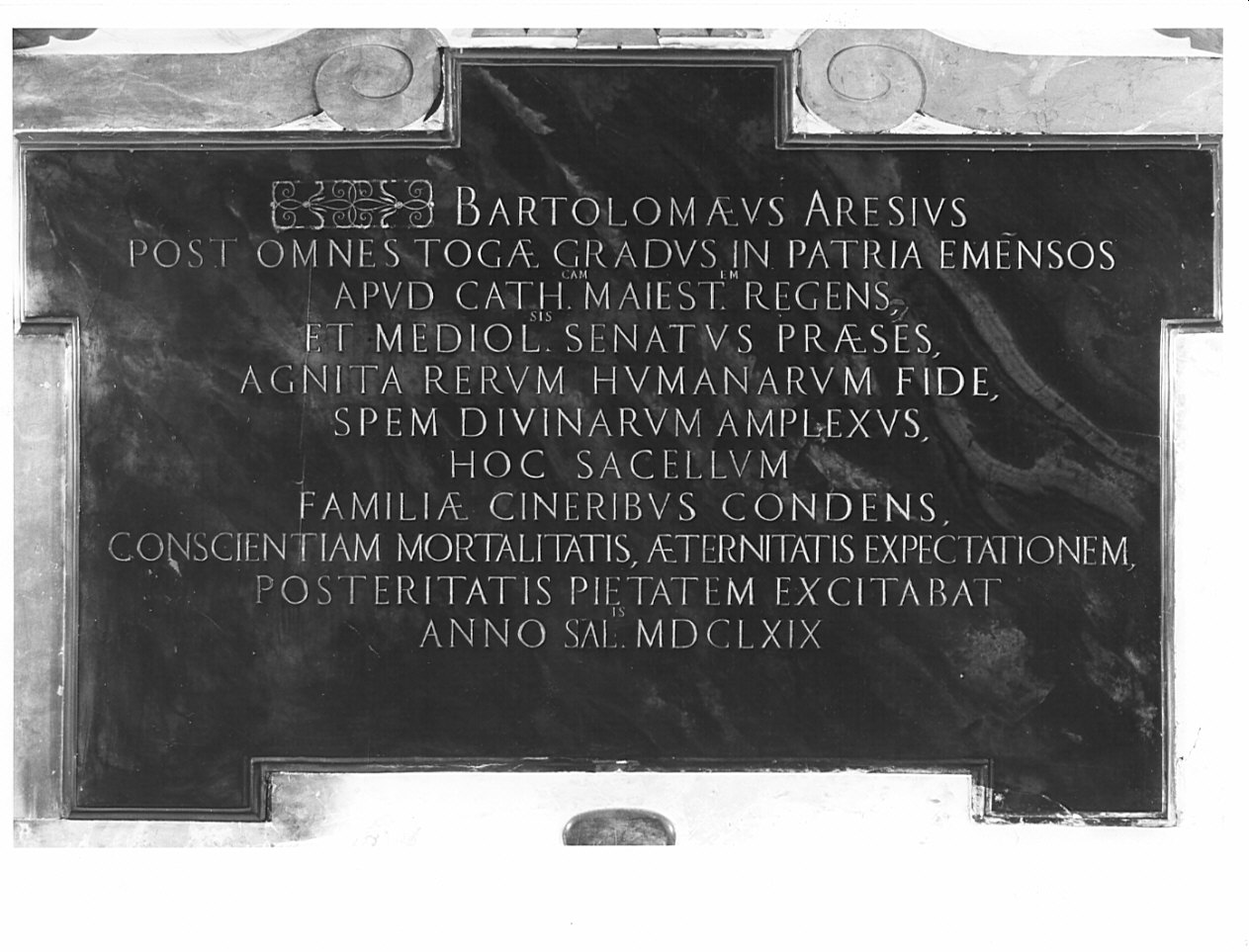 lapide, opera isolata - bottega lombarda (sec. XVII)