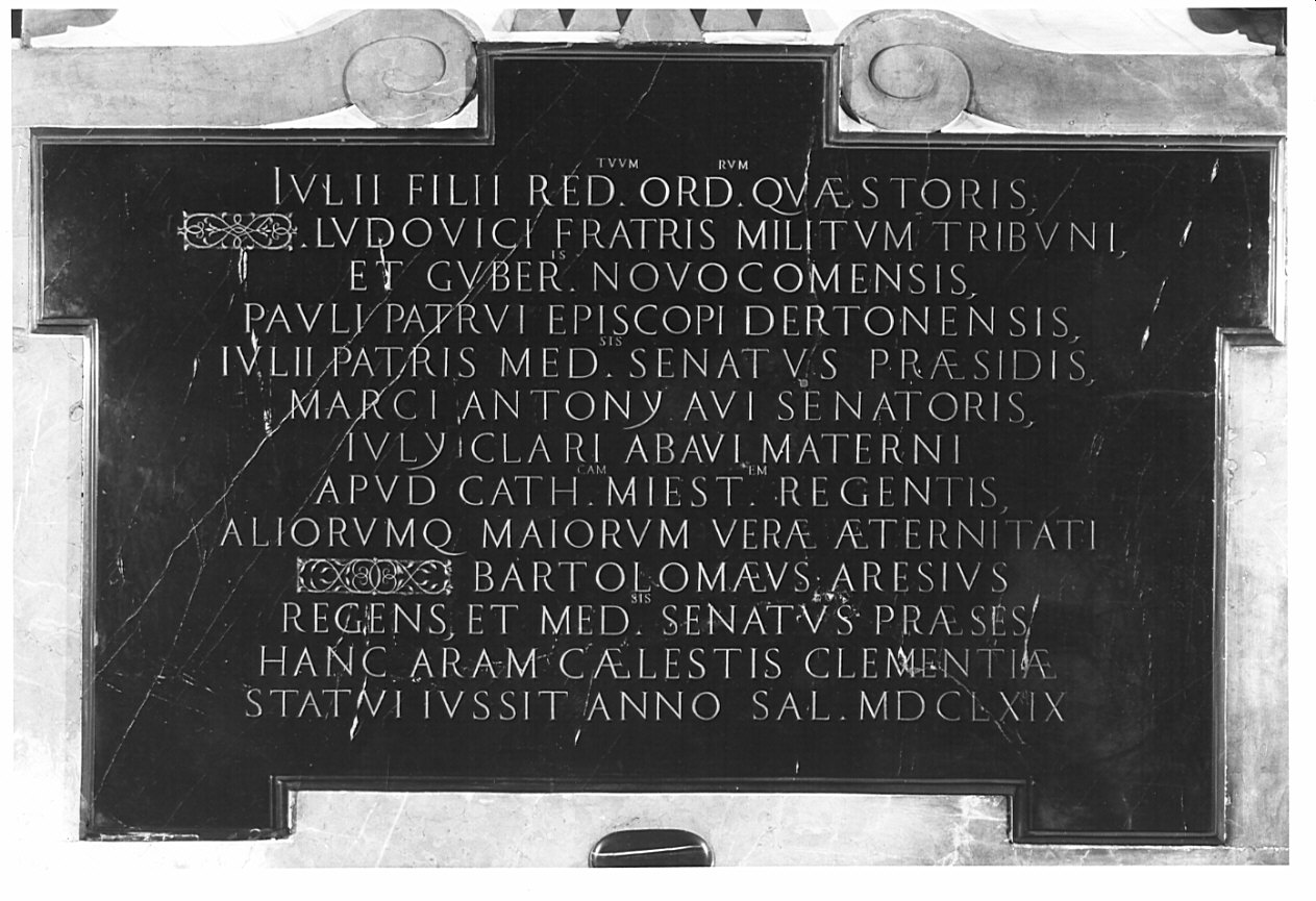 lapide, opera isolata - bottega lombarda (sec. XVII)