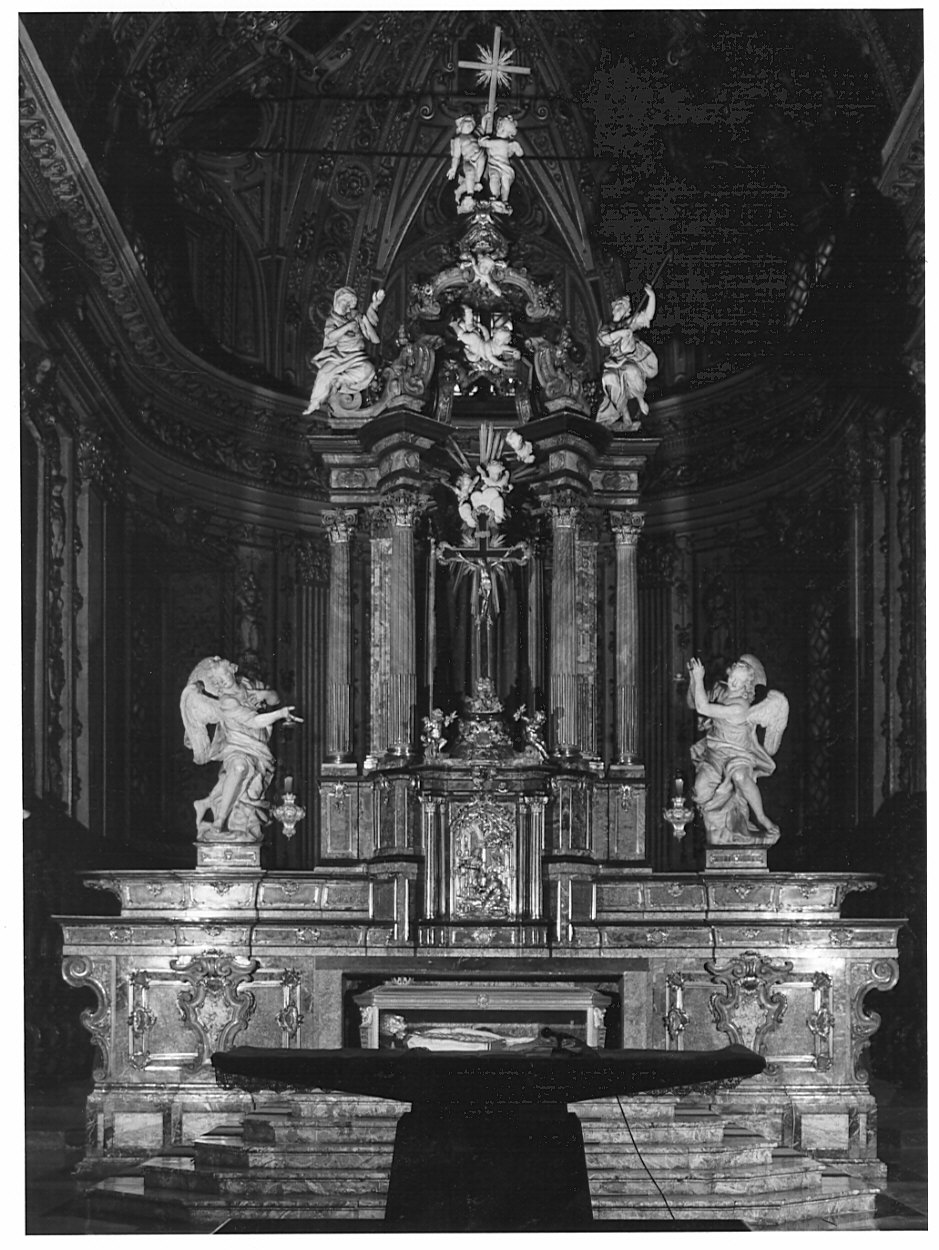 altare maggiore, complesso decorativo di Buzzi Giuseppe (attribuito), Buzzi Elia Vincenzo (e aiuti) (sec. XVIII)