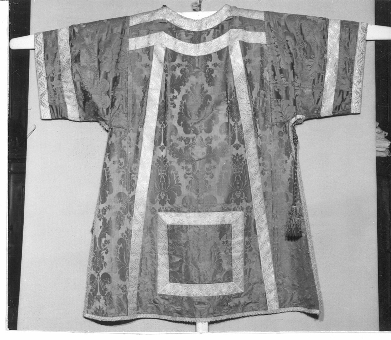 paramento liturgico - manifattura italiana (fine sec. XVII)