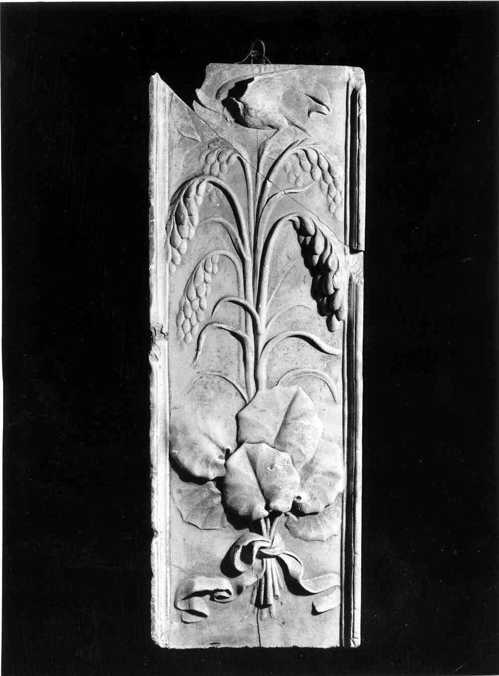 motivi decorativi vegetali con uccelli (decorazione plastica, opera isolata) - ambito lombardo (sec. XIX)