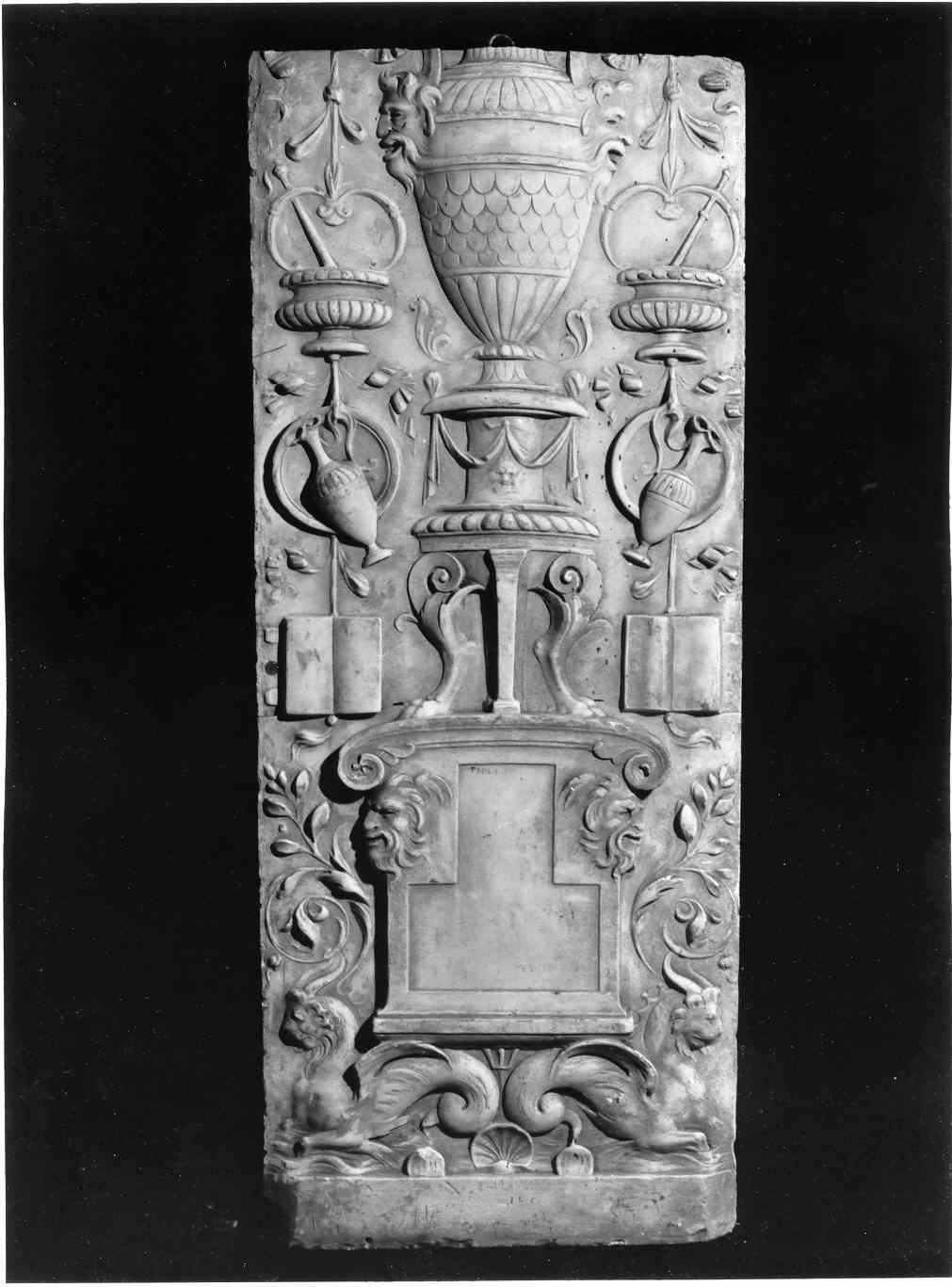 motivi decorativi a candelabra (rilievo, opera isolata) - ambito lombardo (sec. XIX)