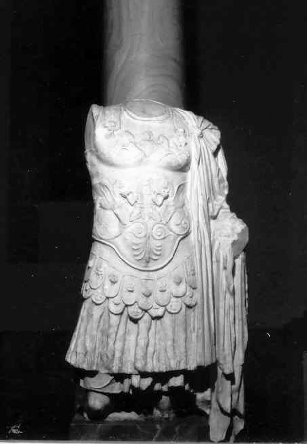 principe romano (statua, frammento) - ambito piemontese (?) (sec. XIX)