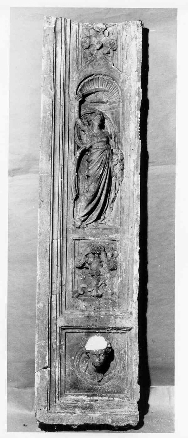 Giuditta, motivi decorativi vegetali (mostra di porta, frammento) - ambito fiorentino (sec. XIX)