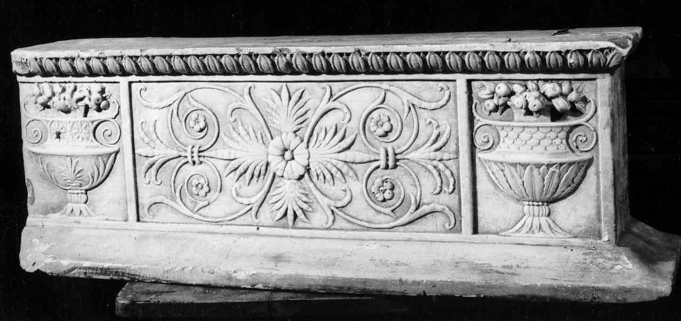 motivi decorativi a girali vegetali (lastra, opera isolata) - ambito italiano (sec. XIX)