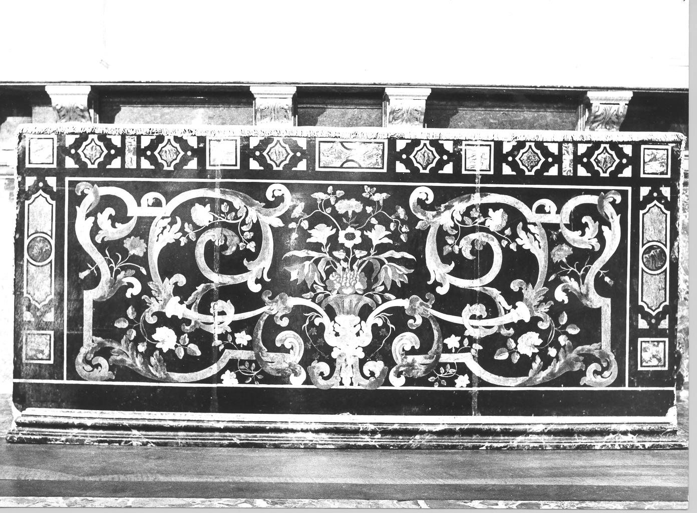 paliotto - ambito lombardo (sec. XVII)