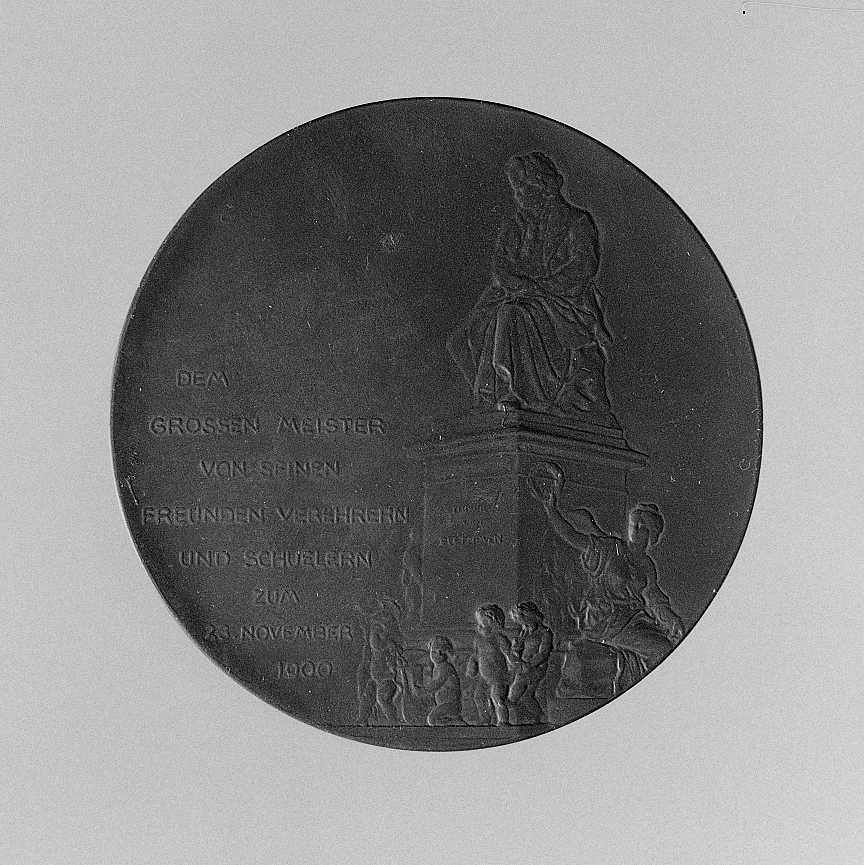 monumento a Beethoven Ludwig van, monumento a Beethoven/ ritratto dello scultore Zumbusch (medaglia) di Breithut Peter (sec. XX)