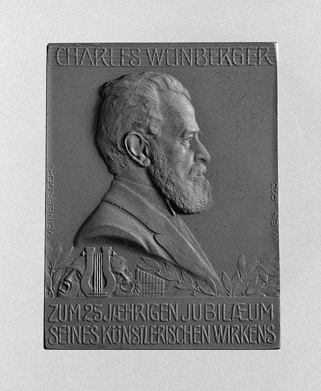 Ritratto di Weinberger Charles, ritratto del compositore Weinberger Charles (placchetta) di Weinberger Anton Rudolph (sec. XX)