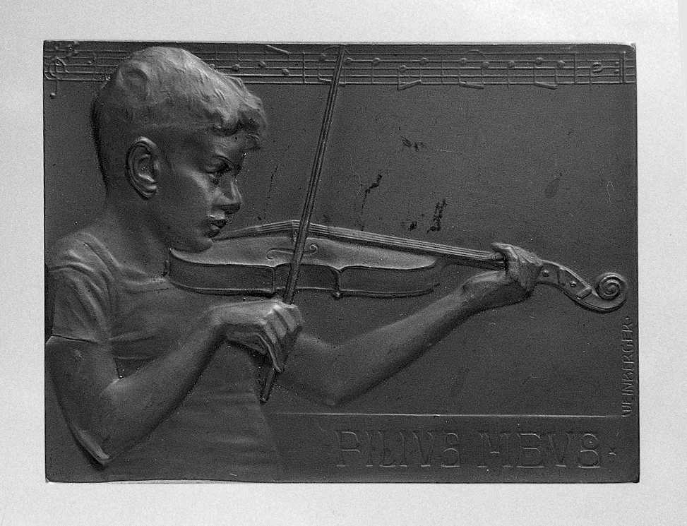 Filius meus, bambino che suona il violino (placchetta) di Weinberger Anton Rudolph (sec. XX)