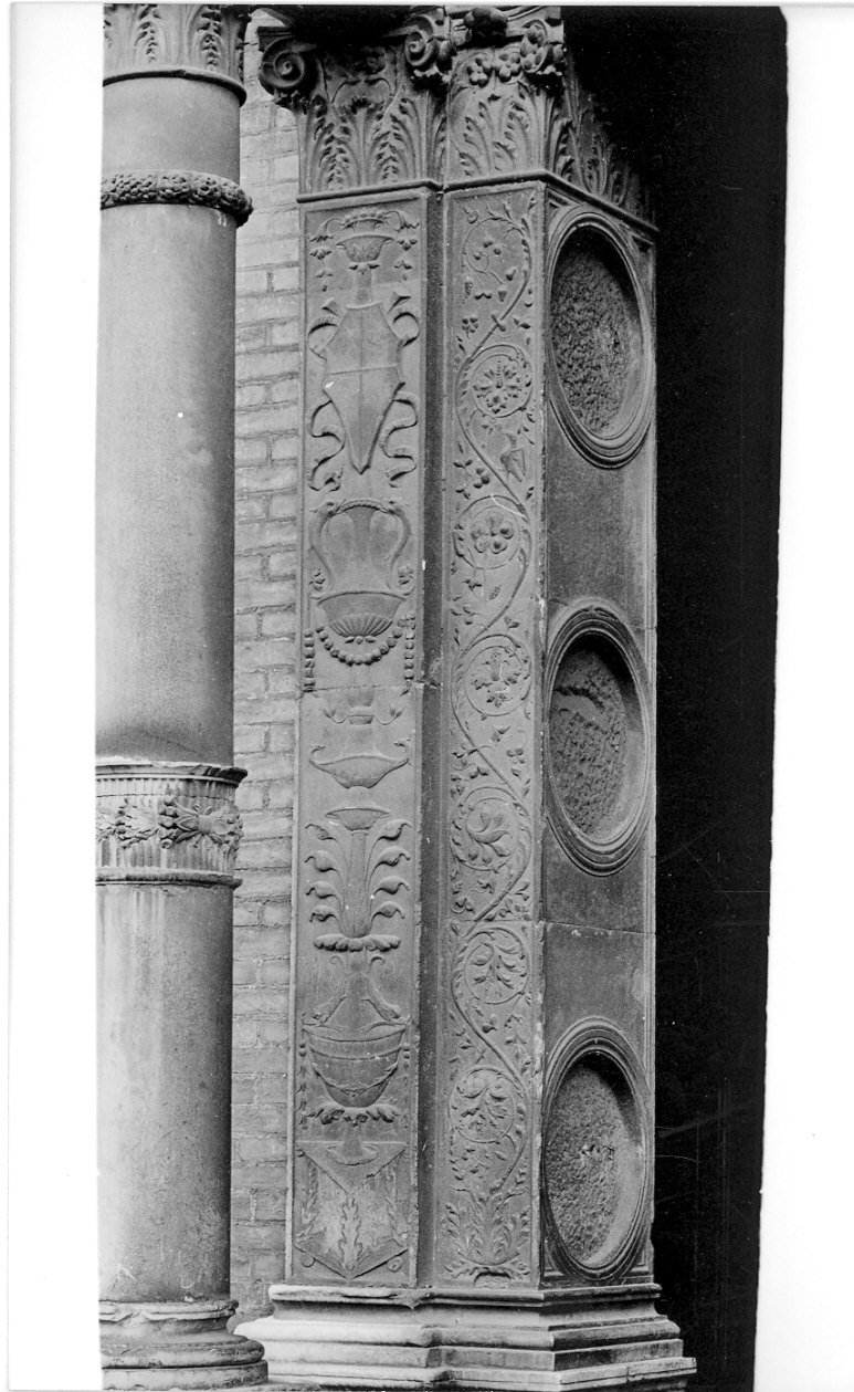 lesena, elemento d'insieme - bottega veneto-lombarda (fine sec. XV)
