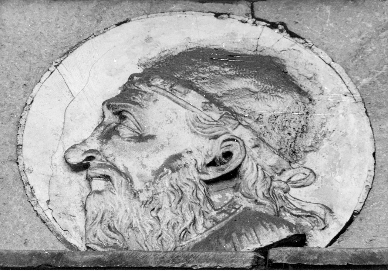 testa d'uomo di profilo (rilievo, elemento d'insieme) - bottega milanese (fine sec. XV)