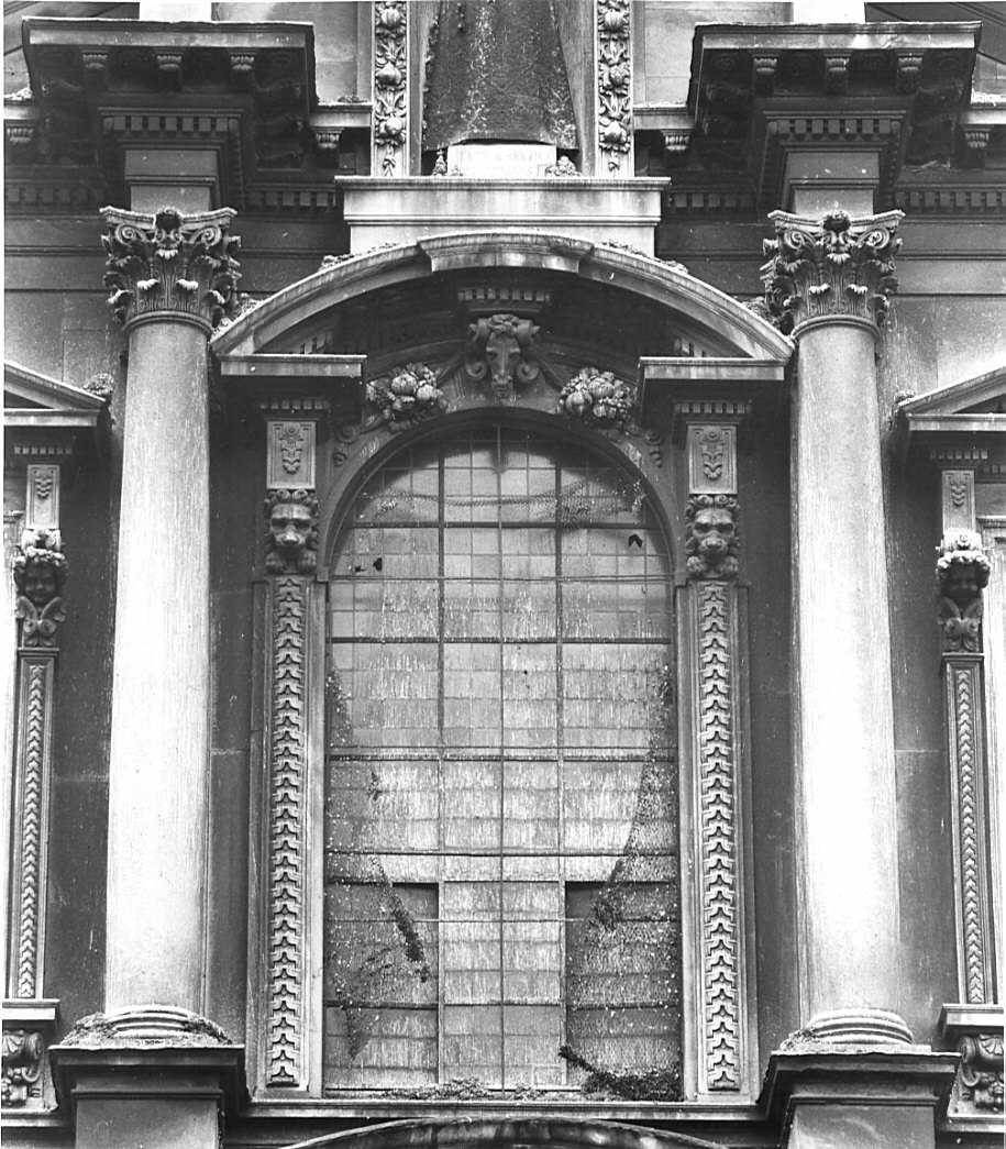 mostra di finestra, opera isolata di Clerici Giovanni Paolo detto Torrino (attribuito) (sec. XVII)