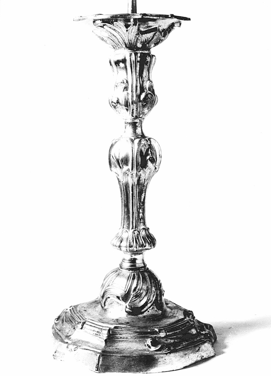 candeliere, serie - bottega lombarda (secc. XVIII/ XIX)