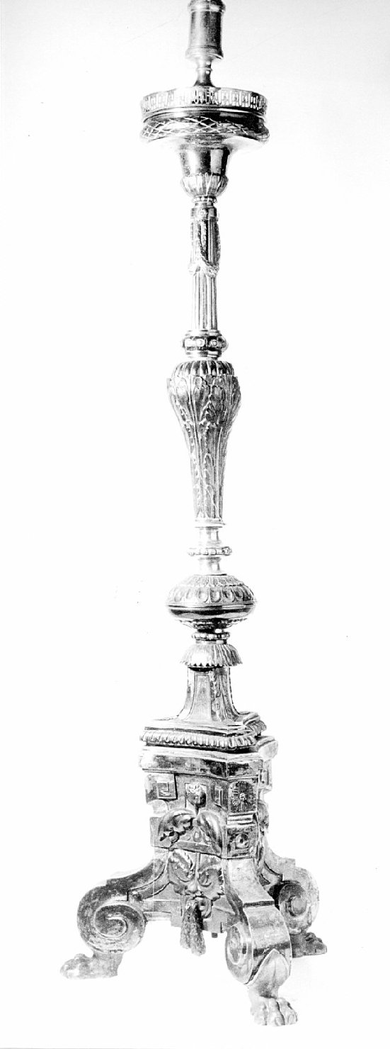 candeliere, serie - bottega lombarda (secc. XVIII/ XIX)