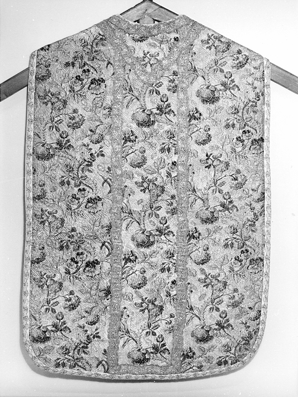 paramento liturgico, insieme - manifattura lombarda (metà sec. XVIII)