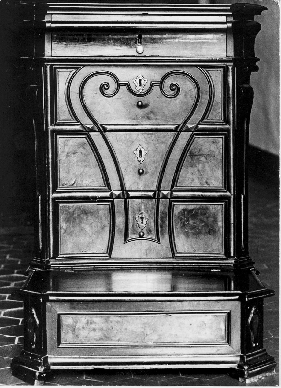 inginocchiatoio, opera isolata - bottega italiana (sec. XVIII)