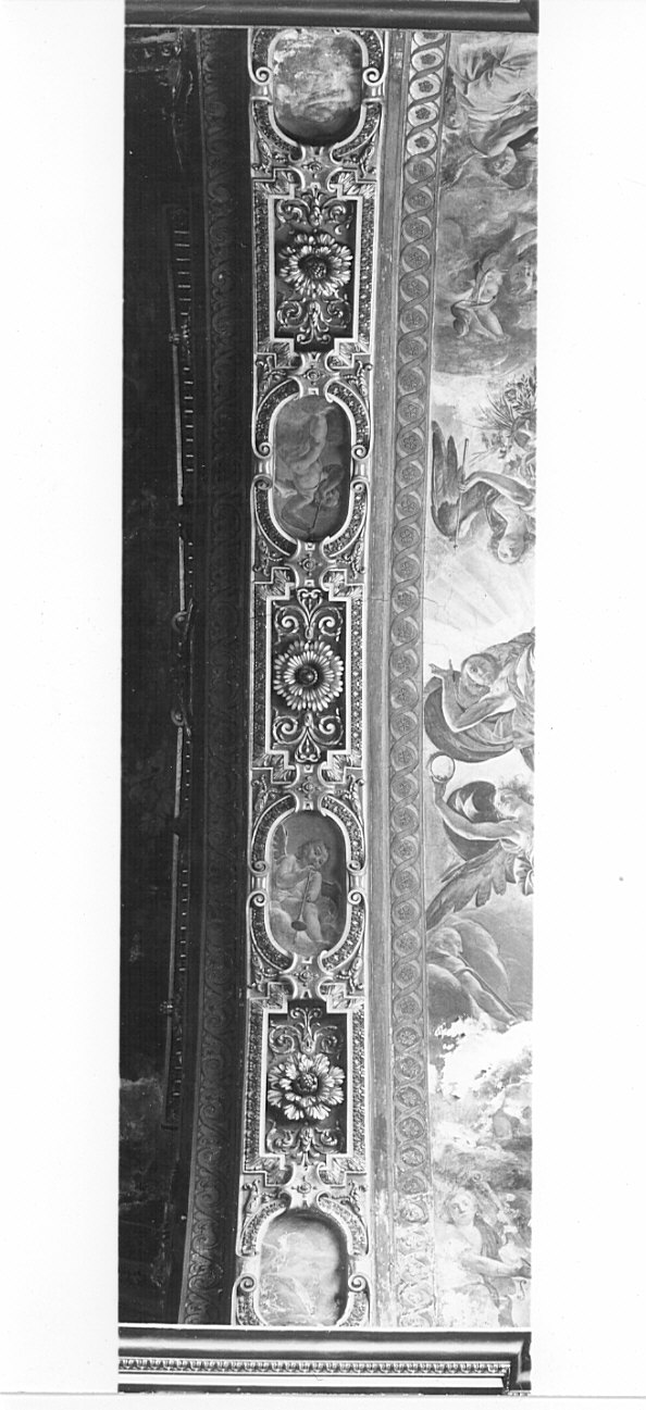 decorazione plastica, complesso decorativo - bottega lombarda (prima metà sec. XVII)