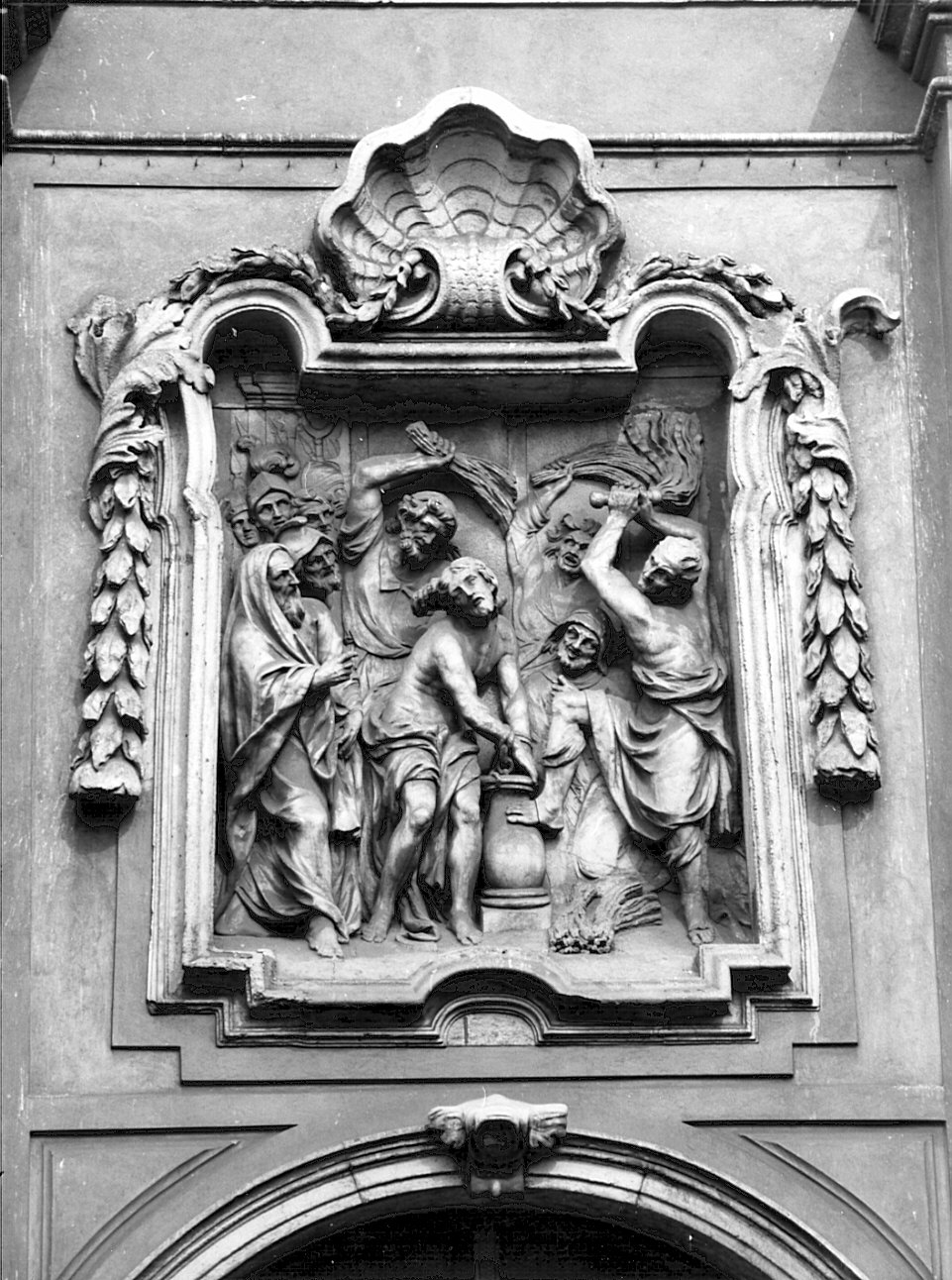 flagellazione di Cristo (rilievo, opera isolata) di Rusnati Giuseppe (sec. XVII)
