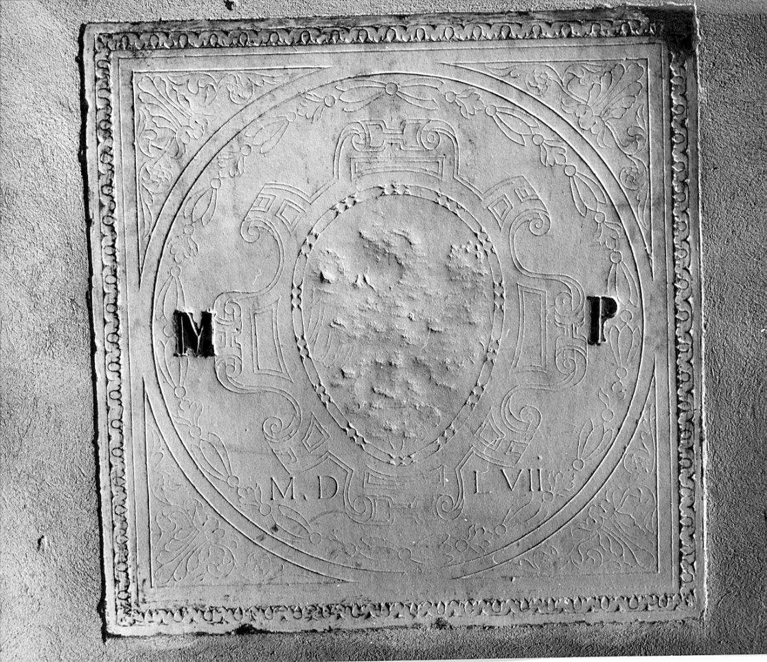 lapide, opera isolata - bottega lombarda (sec. XVI)