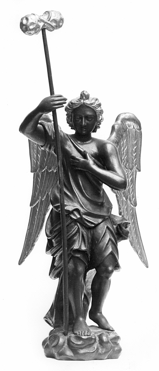 angelo con strumento della passione: spugna (statua, opera isolata) - bottega lombarda (sec. XVII)