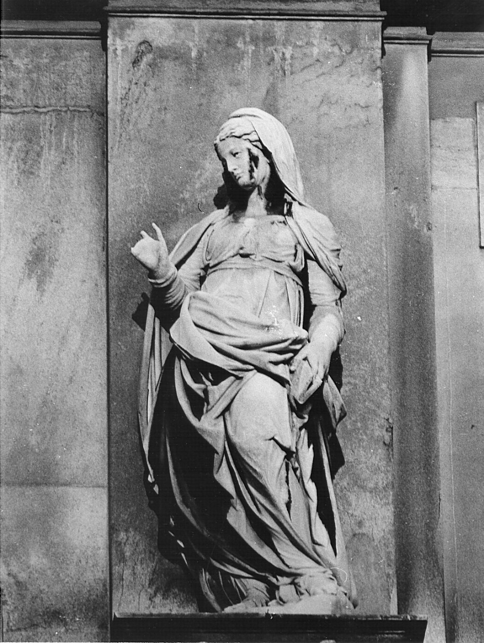 Madonna (statua, pendant) di Lorenzi Stoldo (attribuito) (sec. XVI)