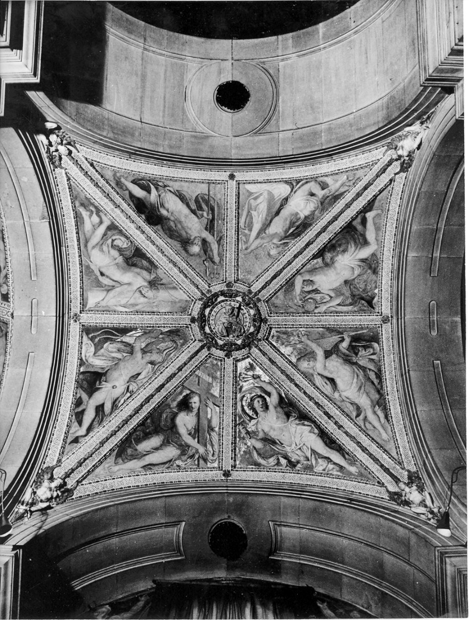 decorazione plastica, complesso decorativo - bottega lombarda (sec. XVI)