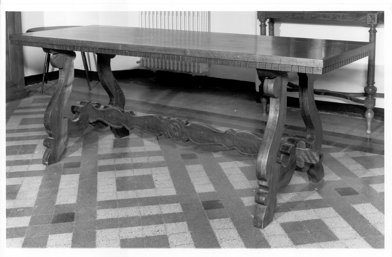 tavolo - a lira, opera isolata - ambito lombardo (metà sec. XIX)