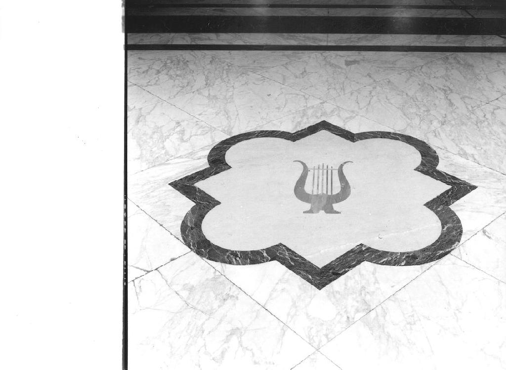 pavimento, opera isolata di Forni Antonio - produzione lombarda (sec. XX)