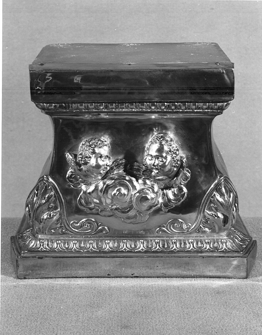 base, opera isolata - bottega italiana (sec. XIX)