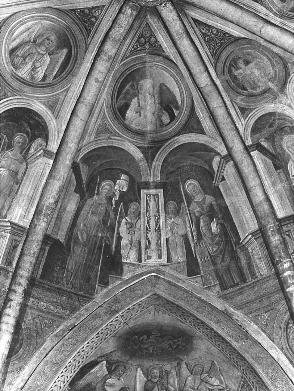 Santa Giustina, Santa Barbara e angeli (dipinto, elemento d'insieme) di De Mottis Agostino (sec. XV)