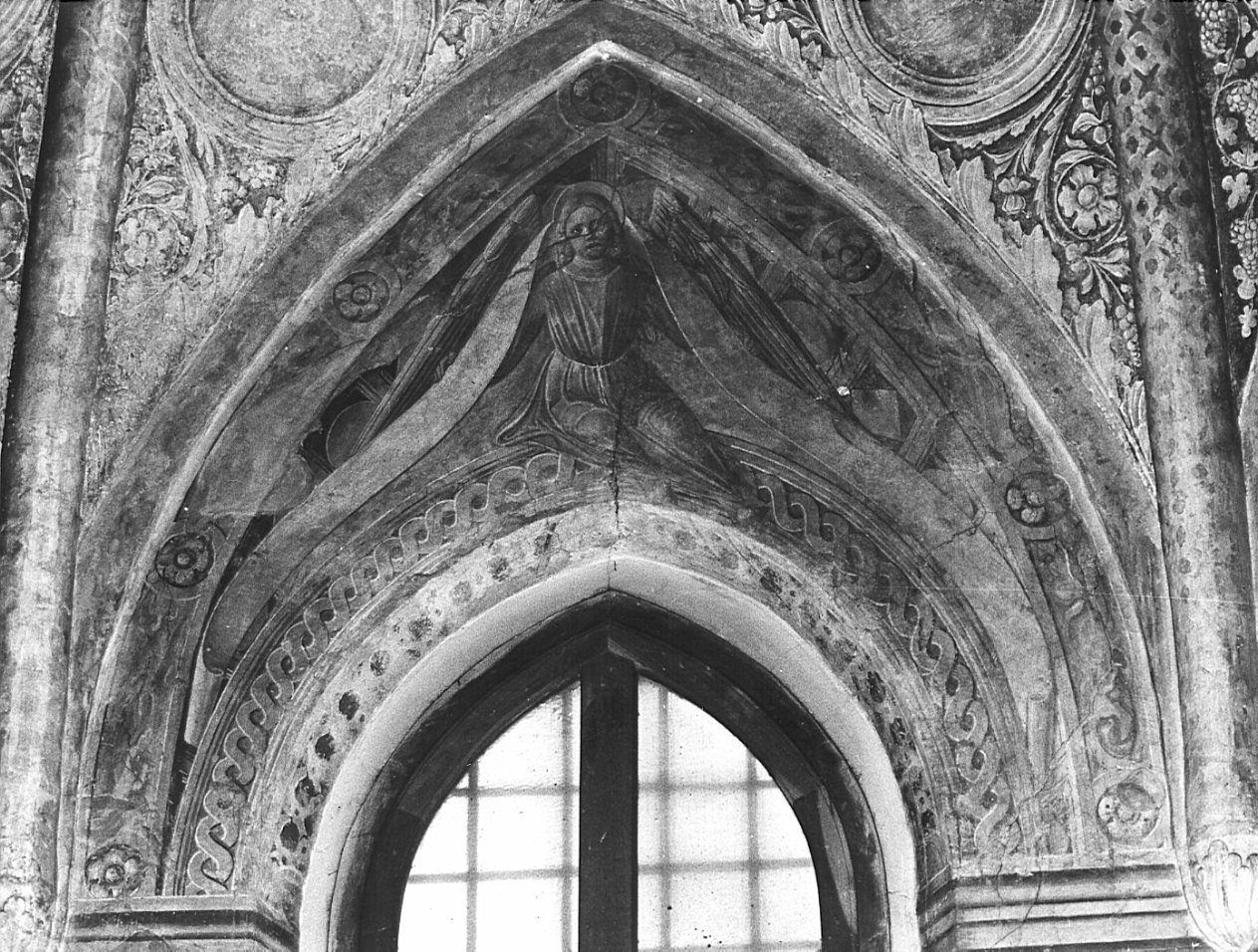 angelo con cartiglio (dipinto, elemento d'insieme) di Montorfano Giovanni Donato (sec. XV)