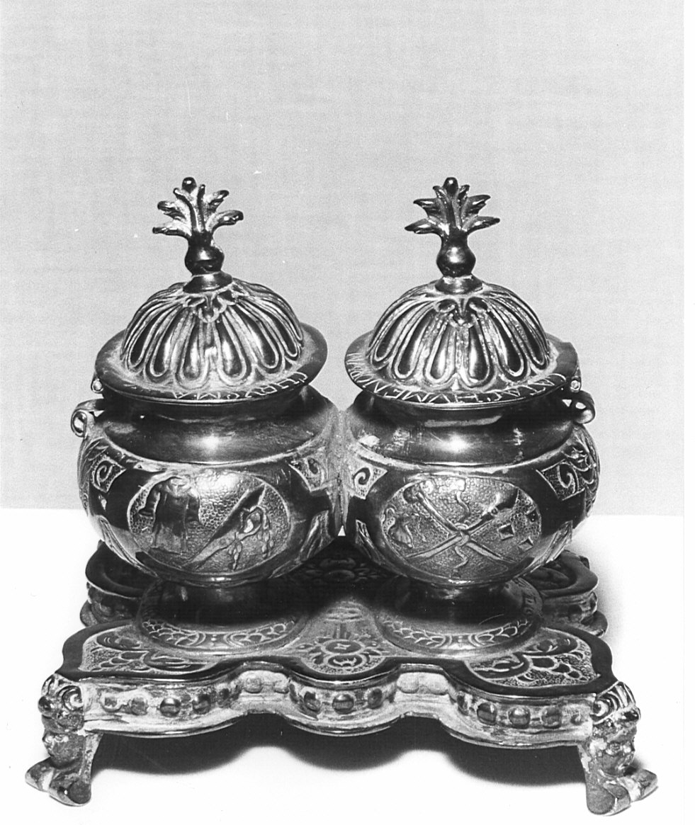 vasetti per oli santi, coppia - bottega veneziana (sec. XVI)