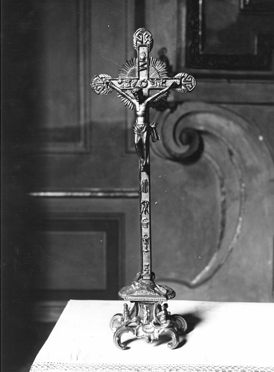 croce d'altare, opera isolata - bottega lombarda (secc. XIX/ XX)