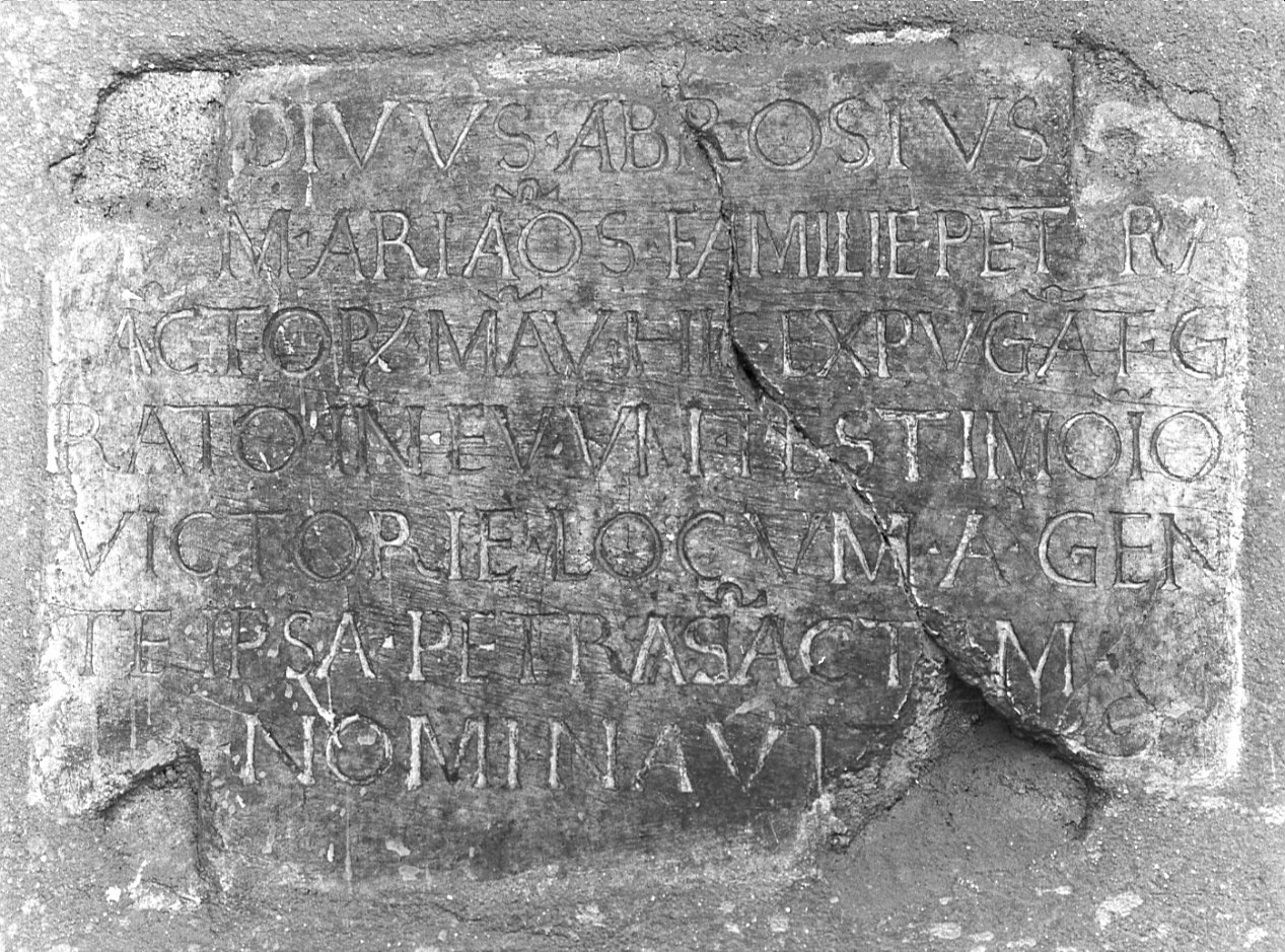 lapide commemorativa, opera isolata - bottega lombarda (sec. XVI)