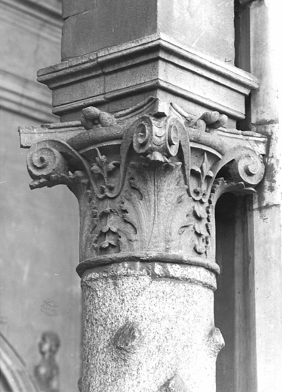 motivi decorativi (capitello di colonna, elemento d'insieme) - bottega lombarda (sec. XV)