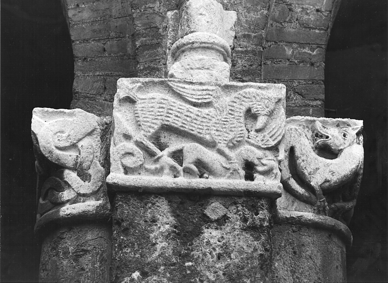 capitello, insieme - bottega milanese (sec. XI)