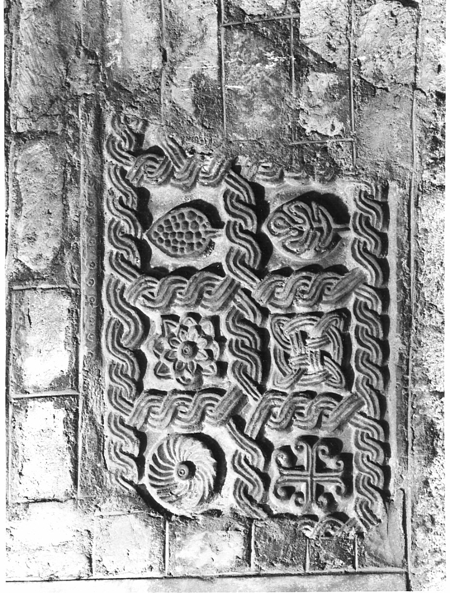 rilievo, frammento - bottega lombarda (sec. IX)