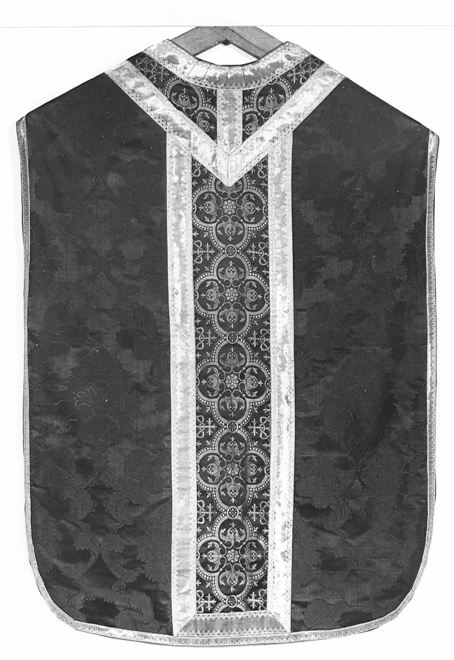 paramento liturgico, insieme - manifattura lombarda (sec. XVII, sec. XX)