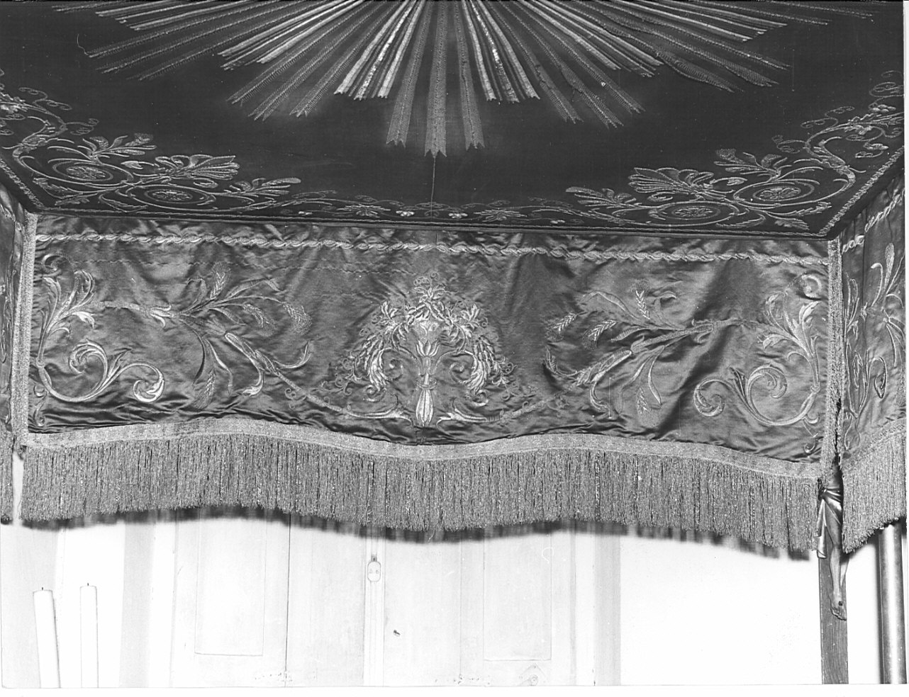 baldacchino processionale, opera isolata - manifattura lombarda (sec. XIX)